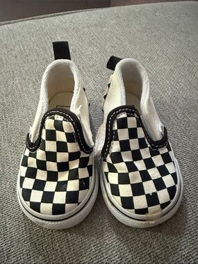 Vans Kids Slip-On Sneakers - Black & White Checkerboard
